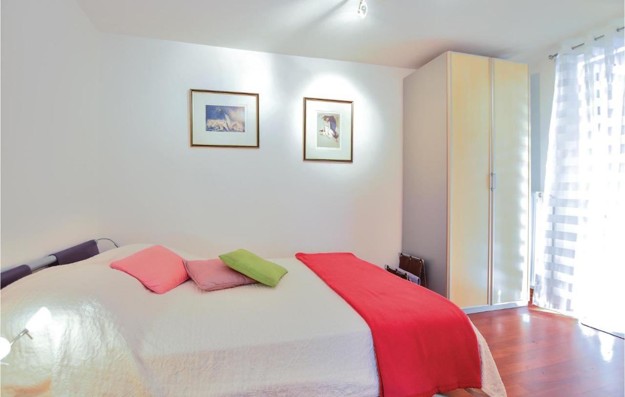 Lovely Home In Izola With Kitchen Malija Екстер'єр фото